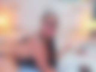 Live cam show with QUEENASS - Tattoos on CamClone