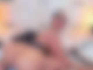 QUEENASS's Live Sex Cam Show