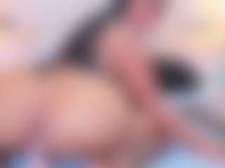 QUEENASS's Live Sex Cam Show