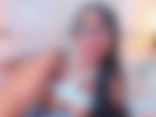 QUEENASS's Live Sex Cam Show