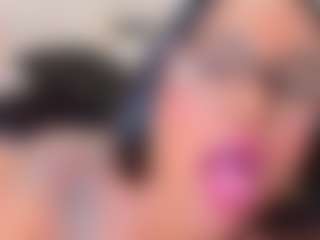 QUEENASS's Live Sex Cam Show