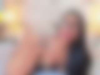 QUEENASS's Live Sex Cam Show