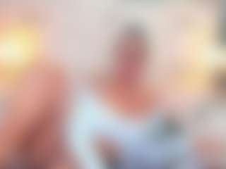 QUEENASS's Live Sex Cam Show