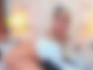 QUEENASS's Live Sex Cam Show