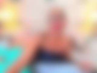 QUEENASS's Live Sex Cam Show