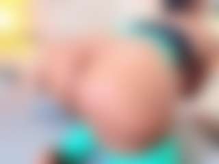QUEENASS's Live Sex Cam Show
