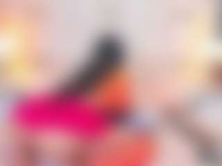 QUEENASS's Live Sex Cam Show
