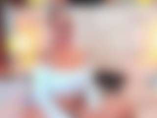 QUEENASS's Live Sex Cam Show