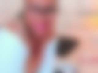 QUEENASS's Live Sex Cam Show