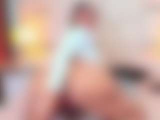 QUEENASS's Live Sex Cam Show