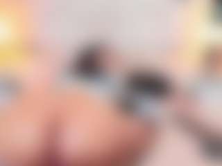 QUEENASS's Live Sex Cam Show