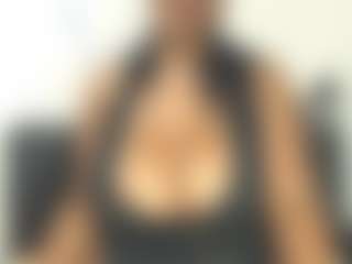 Live cam show with shakebigass - Black MILF on Camsoda