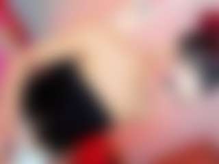 Ana-Paulet's Live Sex Cam Show