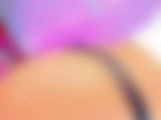 Ana-Paulet's Live Sex Cam Show