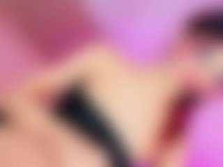 Ana-Paulet's Live Sex Cam Show