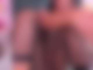 Live cam show with Daniela-Keller - Brown Eyes on Camsoda