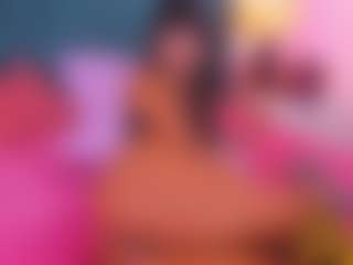 Live cam show with Daniela-Keller - Average on Camsoda