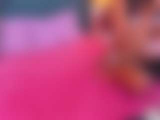 Live cam show with Daniela-Keller - Brown Eyes on Camsoda