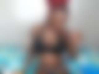 JustElani's Live Sex Cam Show