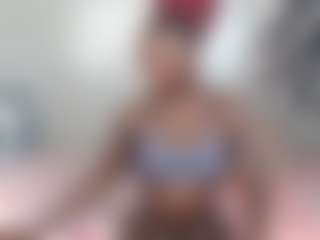 JustElani's Live Sex Cam Show