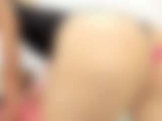 Live cam show with Olivia-Stevens - Deepthroat on Camsoda