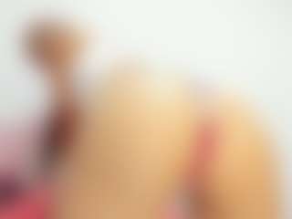 Live cam show with Olivia-Stevens - Fucking on Camsoda