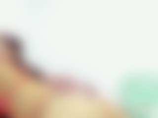 Live cam show with Olivia-Stevens - Facial Piercings on StripNow