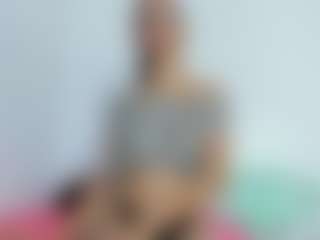 Live cam show with Olivia-Stevens - Fingering on Camversity