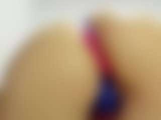 Live cam show with Olivia-Stevens - Kisses on Streamer API