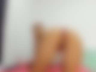Live cam show with Olivia-Stevens - Squirt Young Adult on Camsoda