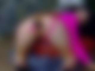 SelenSummer's Live Sex Cam Show