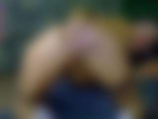 SelenSummer's Live Sex Cam Show