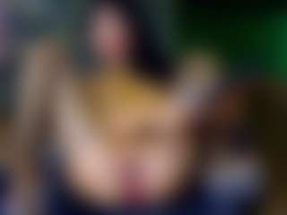 SelenSummer's Live Sex Cam Show
