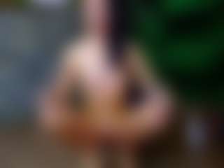 SelenSummer's Live Sex Cam Show