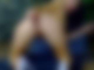SelenSummer's Live Sex Cam Show