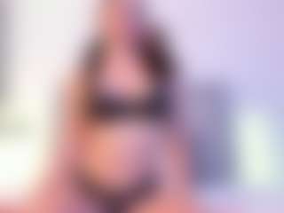 Live cam show with Danna Roberts - Blowjob on dropp.cam