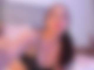 Live cam show with Danna Roberts - Athletic Blowjob on 1on1-livenow