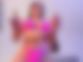 Live cam show with Danna Roberts - Big Ass on Dolls Live
