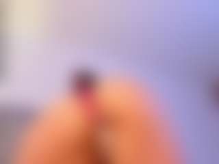Live cam show with Danna Roberts - Pov on madthumbs
