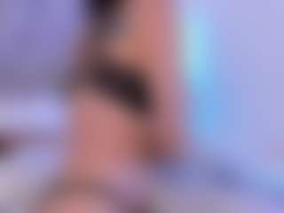 Live cam show with Danna Roberts - Big Tits Brown Hair on Camsoda