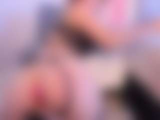 Show de cam en vivo con Danna Roberts - Squirt en Camsoda