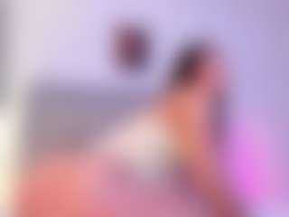 Live cam show with Danna Roberts - Erotic Dance on TeamSkeetLive