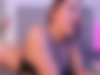 Live cam show with Danna Roberts - Brown Hair on CamSodaAdn