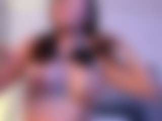 Live cam show with Danna Roberts - Public Latina on Camsoda | colombia