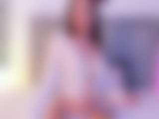 Live cam show with Danna Roberts - Handjob on Camiplay Live