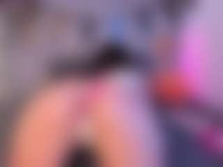 Danna Roberts