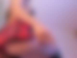 Live cam show with Danna Roberts - Athletic Blowjob on Camming Site