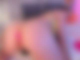 Live cam show with Danna Roberts - Strip Brown Hair on crypto-cams