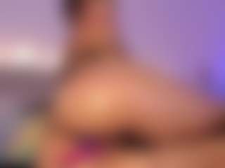 Emy Cross's Live Sex Cam Show