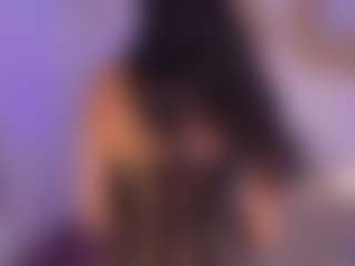 Live cam show with Emy Cross - Cute on madthumbs